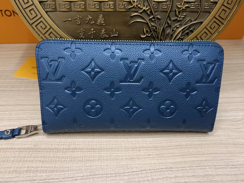 Louis Vuitton boutique wallets-LV013B